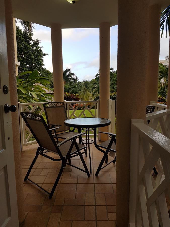 Skycastle Oasis Lägenhet Ocho Rios Exteriör bild